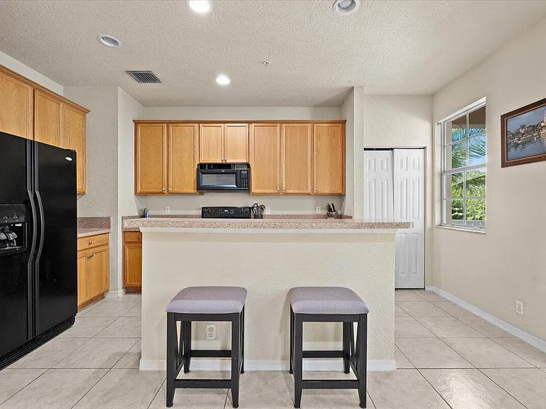 335 E Thatch Palm Cir #104 — Photo 10
