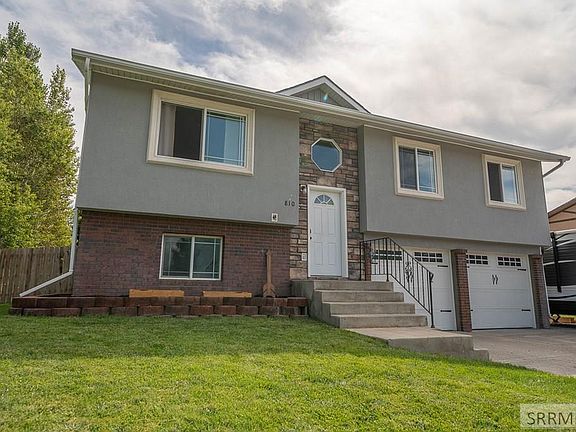 5th image of 810 Coachman Dr