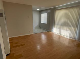 650 E 17th St APT 4, Oakland, CA 94606