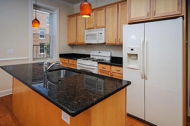 1200 S Charles St #2 — Photo 1