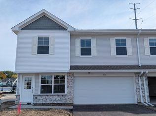 3074 Basswood St, Little Canada, MN 55117