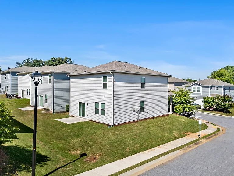 44 Wynn Way — Photo 4
