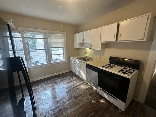 91 Englewood Ave Photo 1