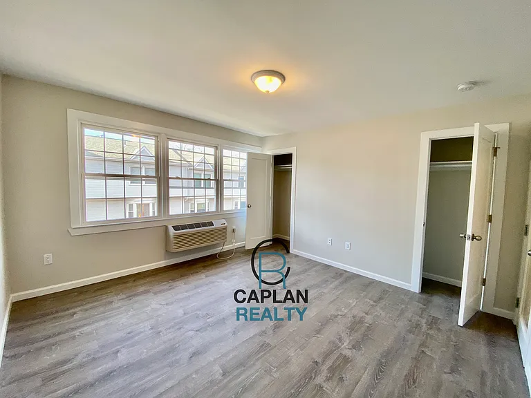 46 Fountain St #303 — Photo 3