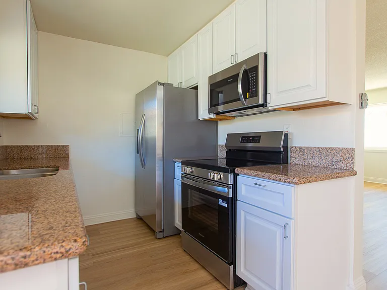 2320 Clark Ln #2 — Photo 9