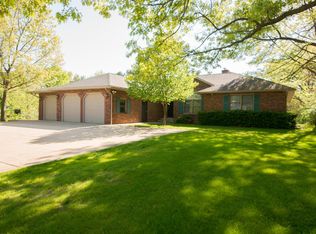 4607 Ridge Rd, Stevensville, MI 49127