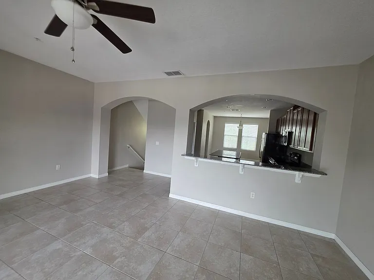 810 Callista Cay Loop — Photo 7