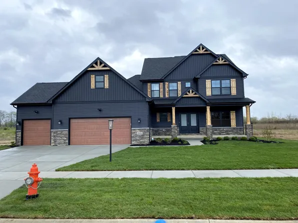 2321 Redwood Ln, Chesterton, IN 46304