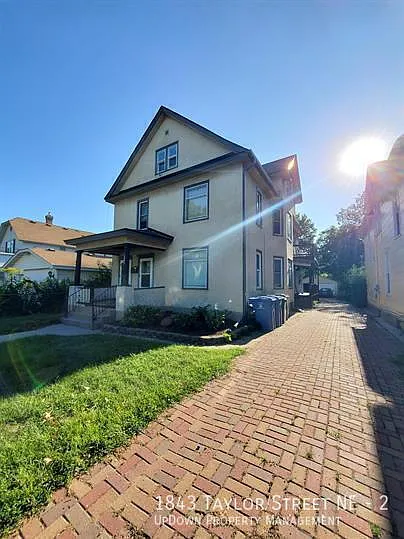 1843 Taylor St NE #2 — Photo 1