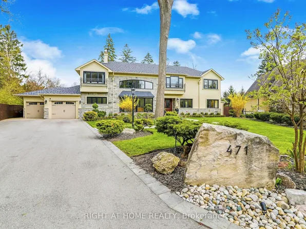 471 Country Club Cres, Mississauga, ON L5J 2P9