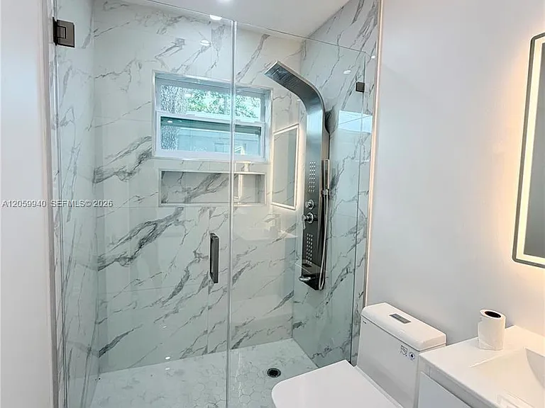 3392 NW 50th St #3392 — Photo 18