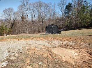 1805 Doc Adams Rd, Mount Vernon, KY 40456