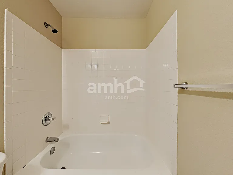 1638 S Buckley Way — Photo 14