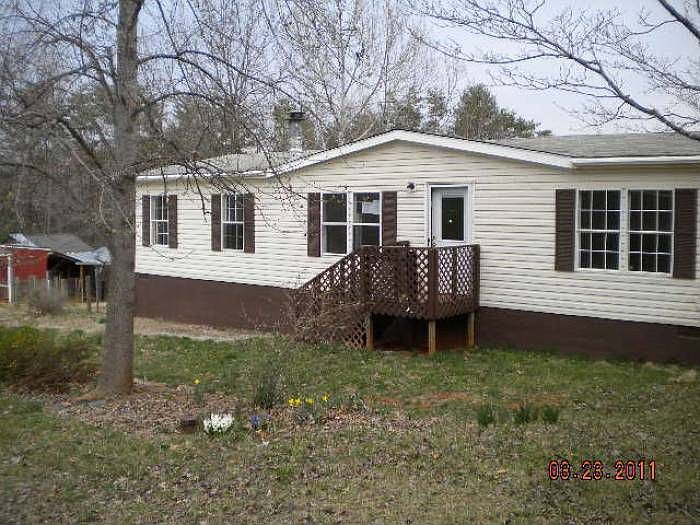 1st image of 304 Fairdale Dr