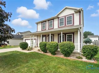 211 Patterson Pl, North Baltimore, OH 45872