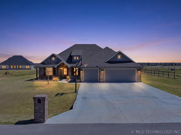 14001 N 54th East Ave, Collinsville, OK 74021