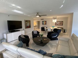 7578 Regency Lake Dr #102, Boca Raton, FL 33433