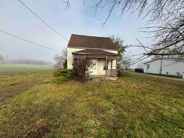1240 W Curtis Rd, Saginaw, MI 48601