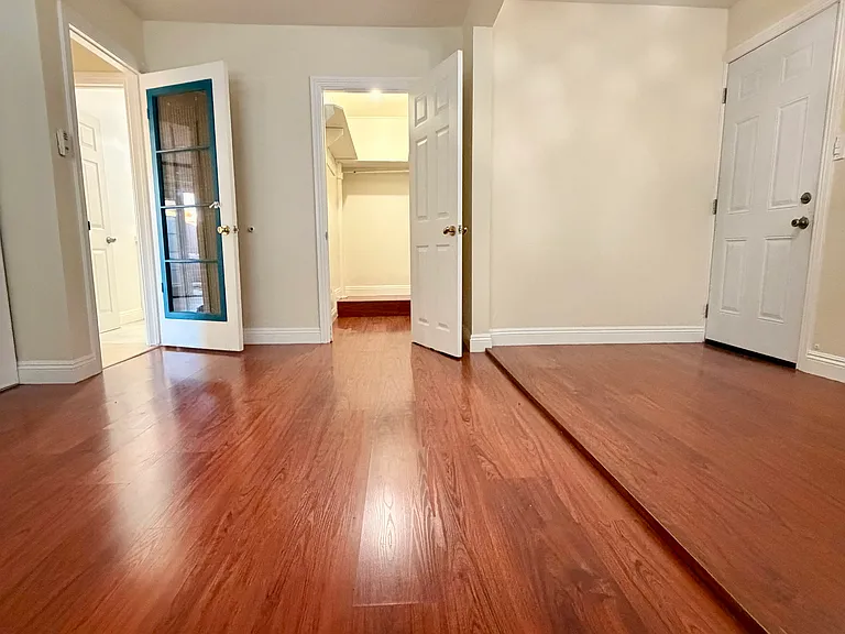 6200 Prospect Ave #B — Photo 14