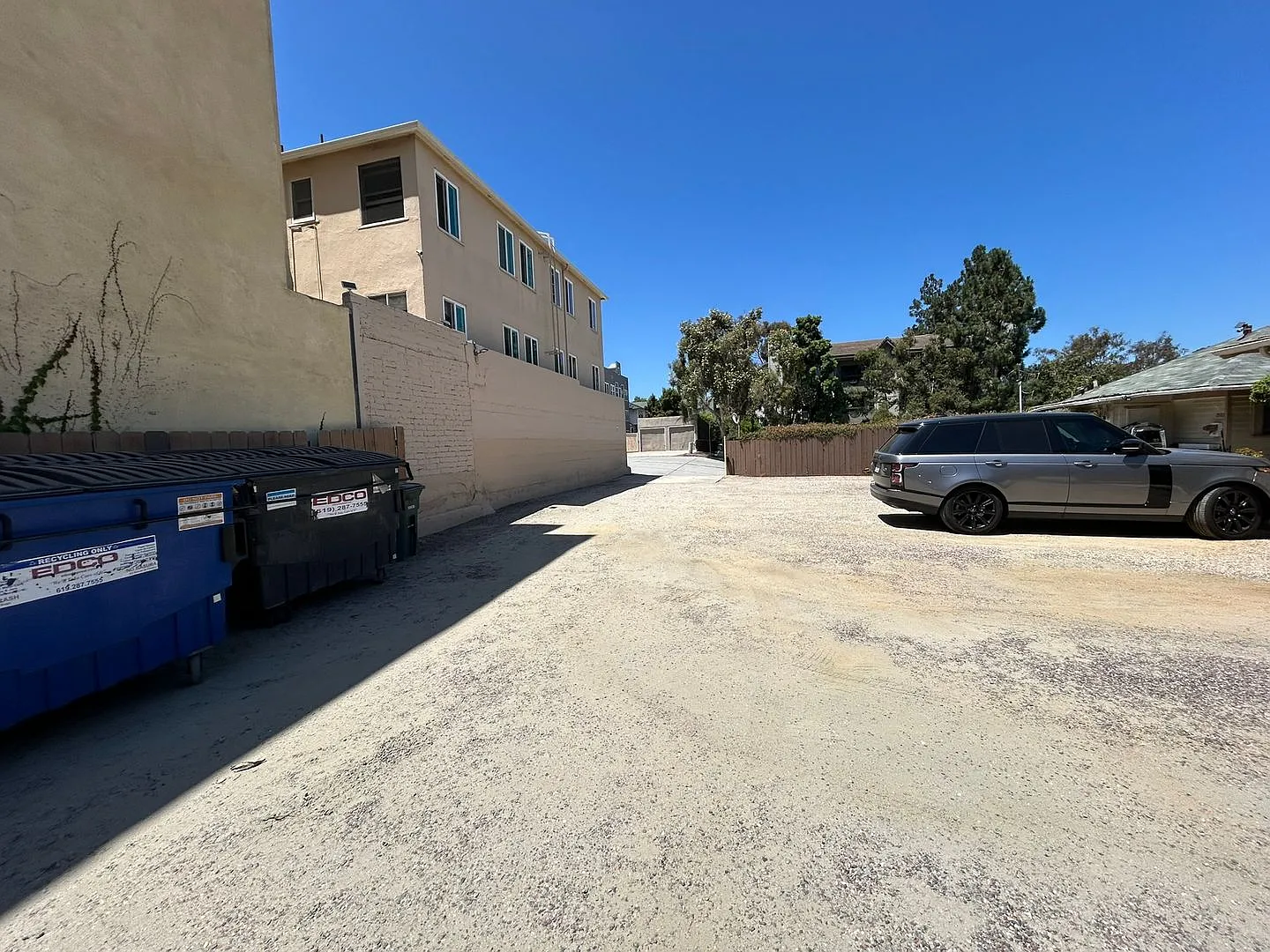 Detached Cottage in Cortez Hills! — Photo 4