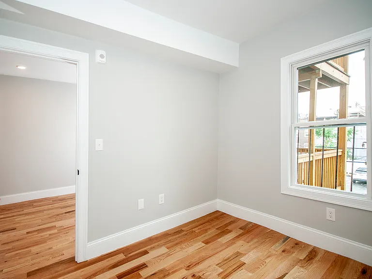 137 Paris St #2 — Photo 9