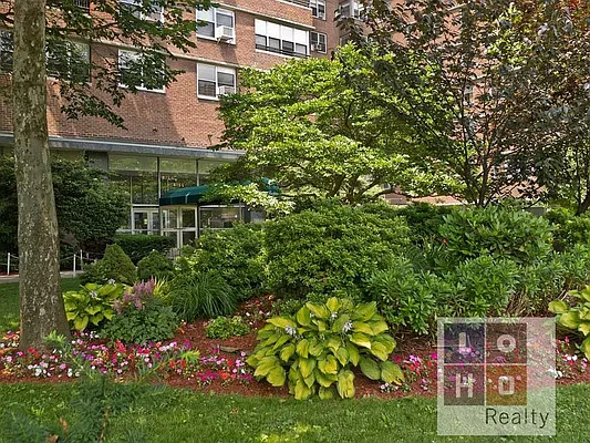 Rented by LoHo Realty | media 23