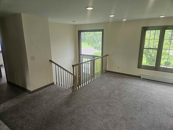 4th image of 84 Erickson Rd