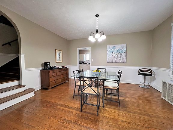 4th image of 4039 Kingston Pike #1