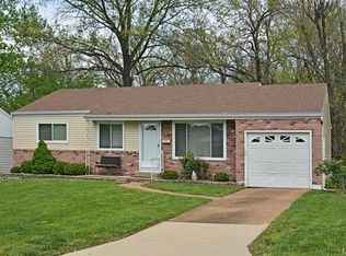 6413 Hurstgreen Ln, Saint Louis, MO