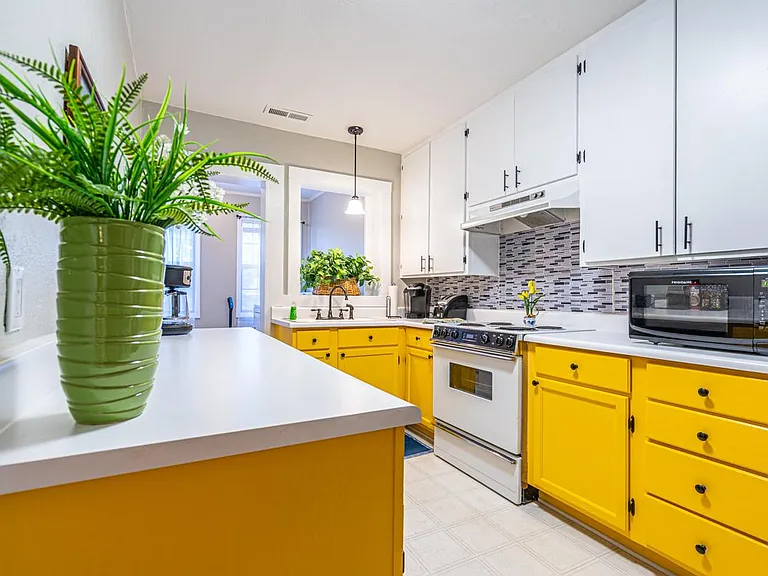 1300 Sparkman St SW — Photo 16