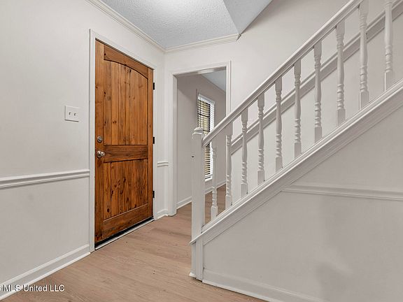 5th image of 6503 Evergreen Dr