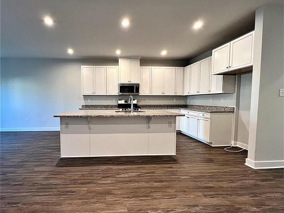 2nd image of 511 Swansea Dr #249