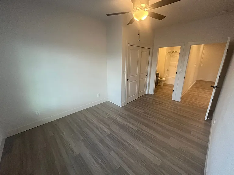 1850 Vision Ct — Photo 17