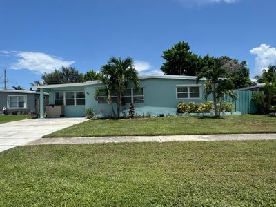 750 Hibiscus Drive, Royal Palm Beach, FL, 33411