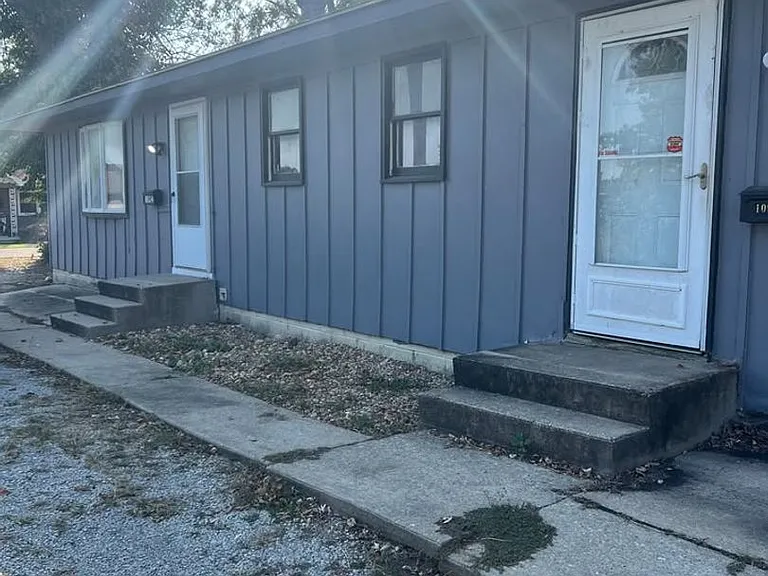 109 S Illinois Ave — Photo 5