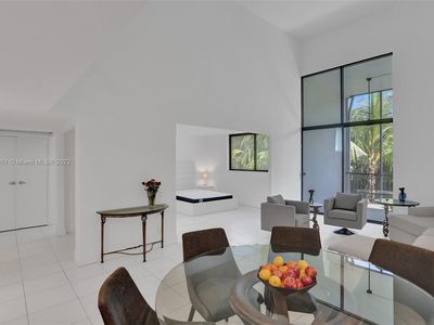 20363 W Country Club Dr #TOWNHOUSE 23, Aventura, FL, 33180