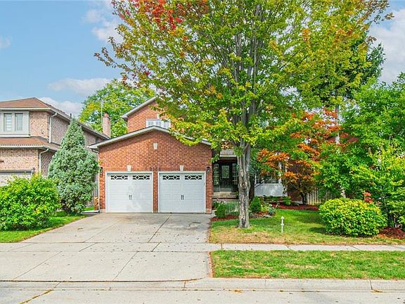 2nd image of 2164 Winding Woods Dr