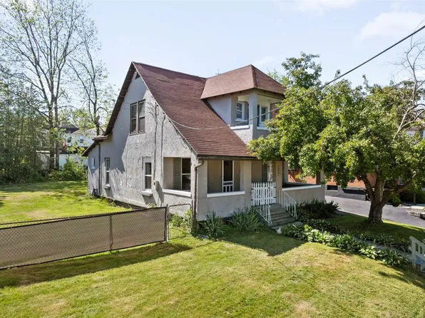 309 Squires Ave, Endicott, NY 13760