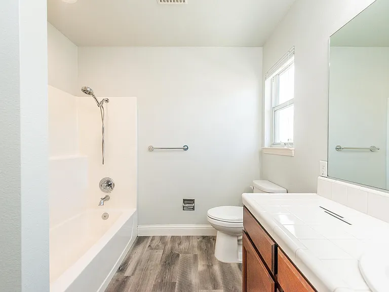366 River Park Dr — Photo 16