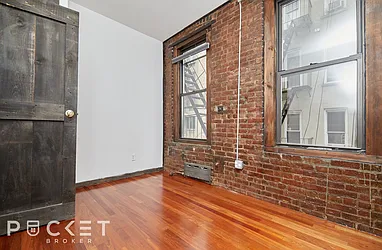 Rented by PocketBroker Inc