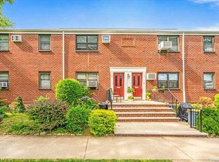17-36 166th St #4-151, Queens, NY 11357