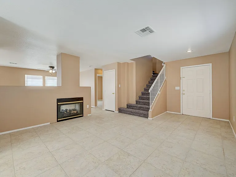 8621 Grand Pine Ave — Photo 35