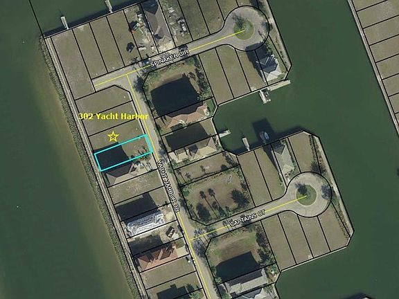 2nd image of 302 Yacht Harbor Dr
