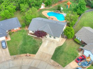624 Howard Ct, Edmond, OK 73003