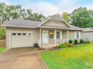 29 Point West Cir, Little Rock, AR 72211
