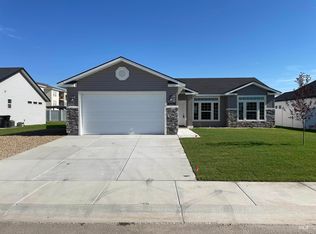 1008 Magnolia St, Burley, ID 83318
