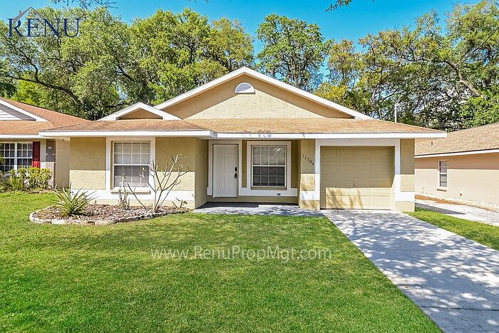 1st image of 11704 Lynn Brook Cir