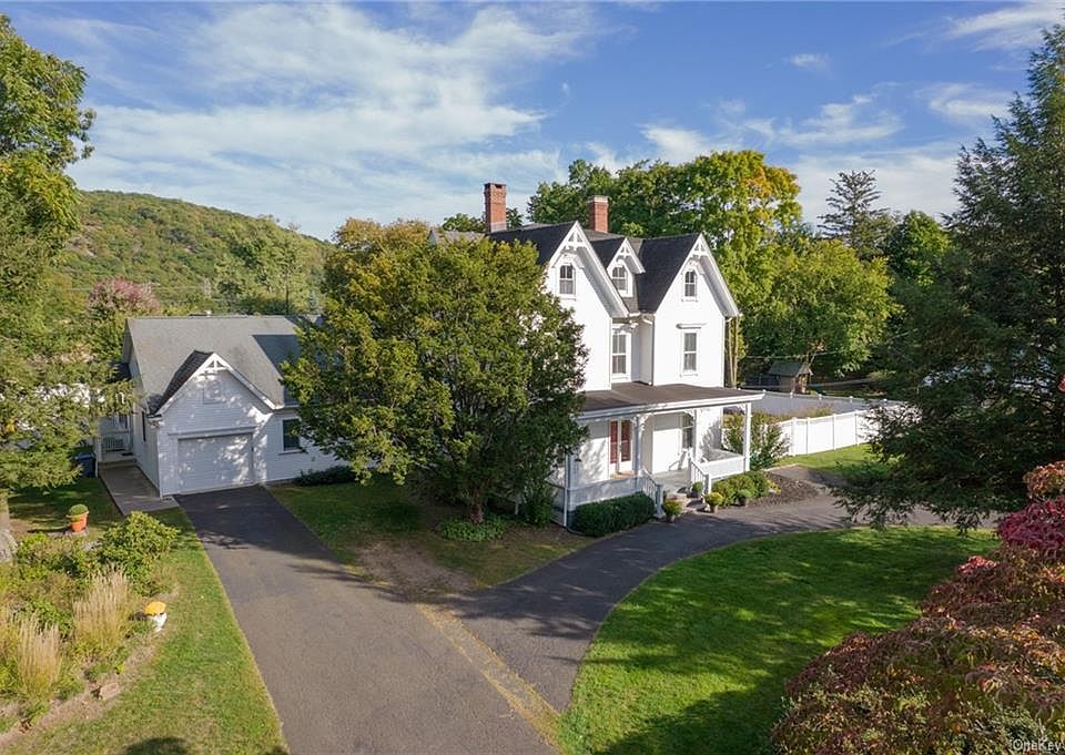 32 Lake Avenue, Hillburn, NY 10931 Zillow