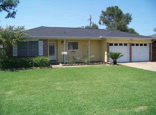 1412 Marshall Ave, Nederland, TX 77627