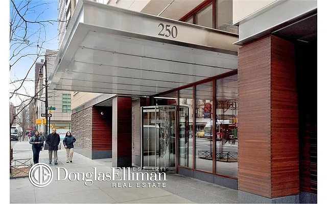 Rented by Douglas Elliman | media 39